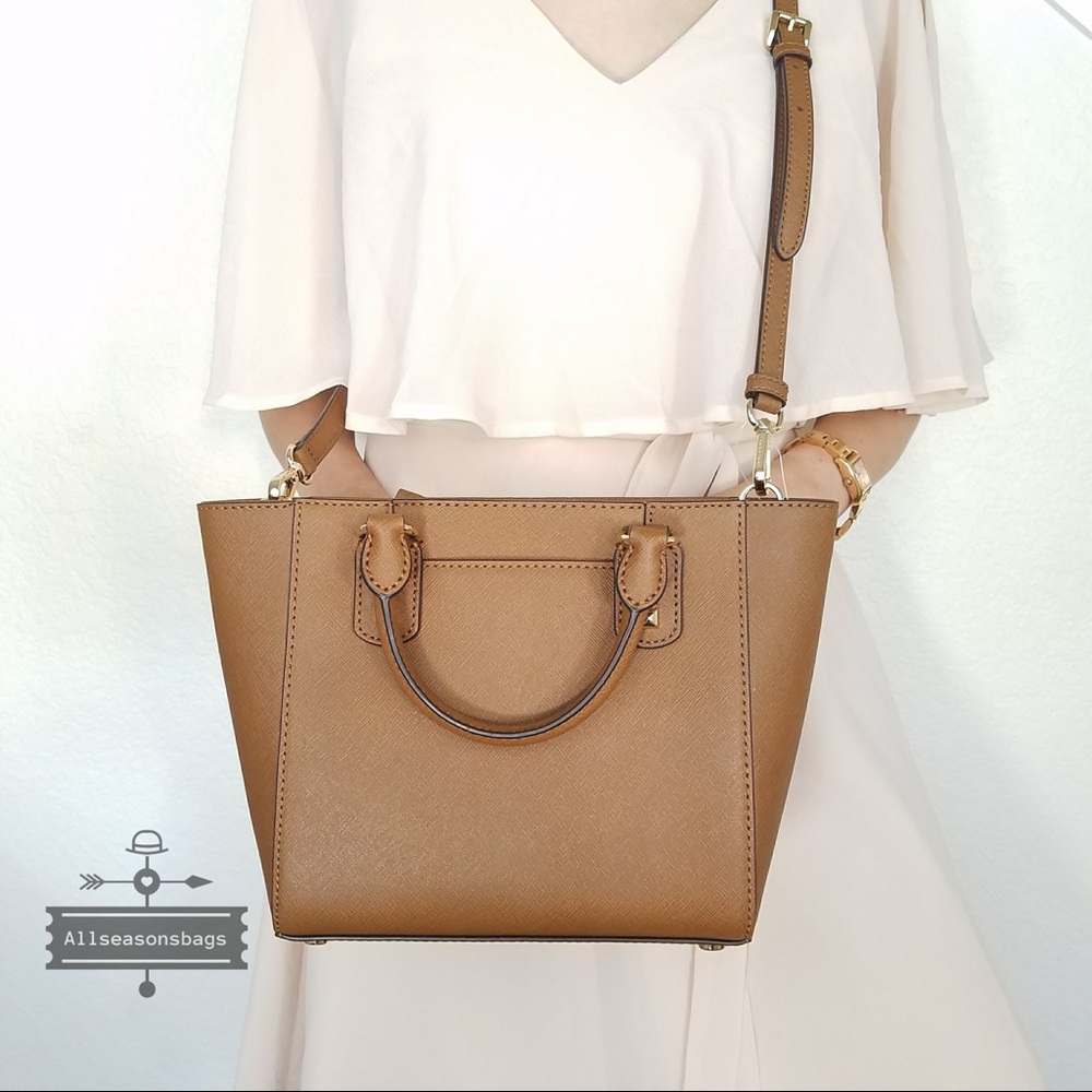 NWT Michael Kors Small Sandrine luggage crossbody - Picture 8 of 8